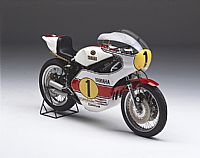 1975 Yamaha ZZR500-OW23