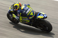 Rossi at Malaysia on way to second Yamaha title