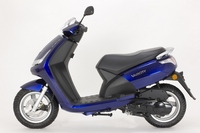 Vivacity ‘compact mini-GT’ scooter 