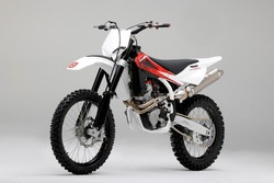 2010 TC450