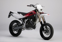 2010 Husqvarna SM 125